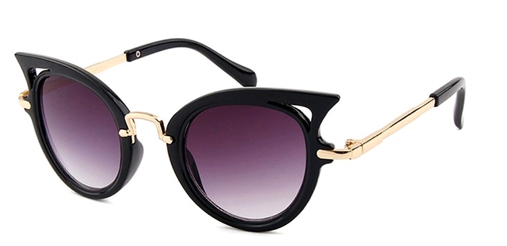 Eclipse Sunglasses Kids Black Plastic frame with Gradient smoke lens Eclipse Sunglasses Kids Black Plastic frame with Gradient smoke lens